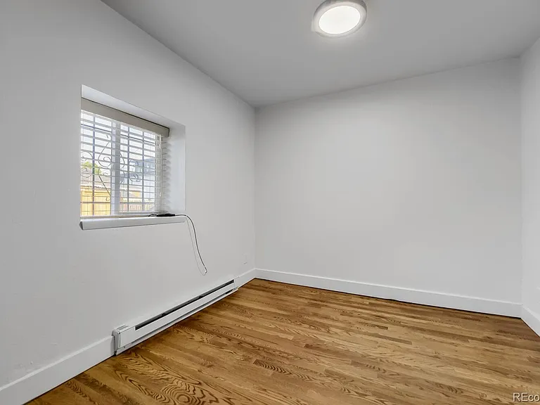 747 E Arkansas Ave — Photo 5
