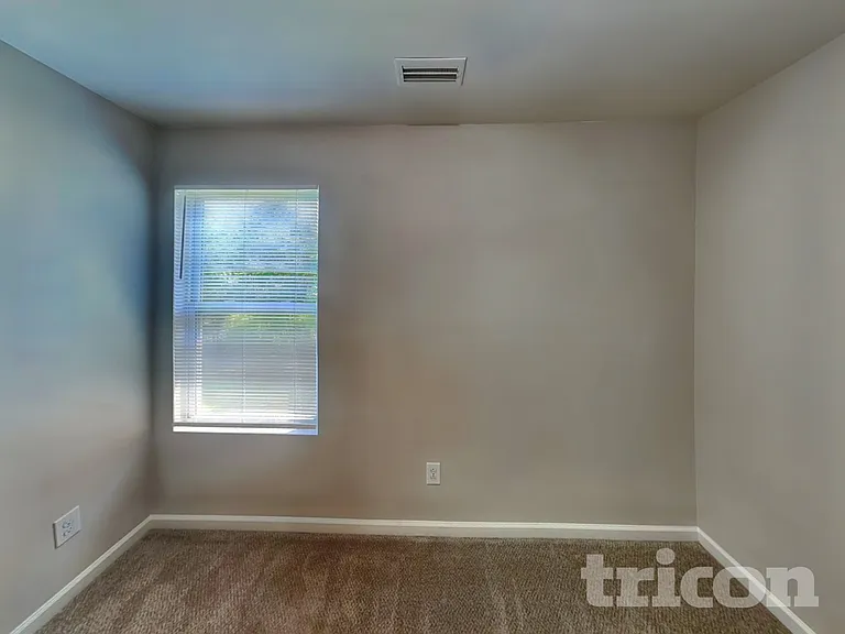 1424 Henry David Ct — Photo 15
