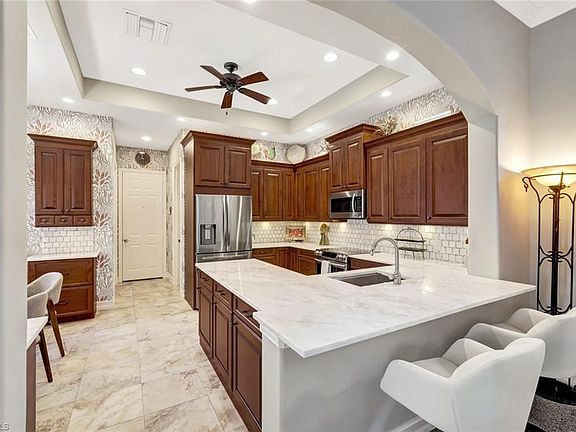 2nd image of 12527 Wildcat Cove CIR