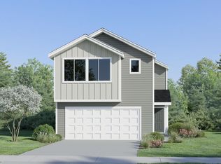 1361 Brown St, Woodburn, OR 97071
