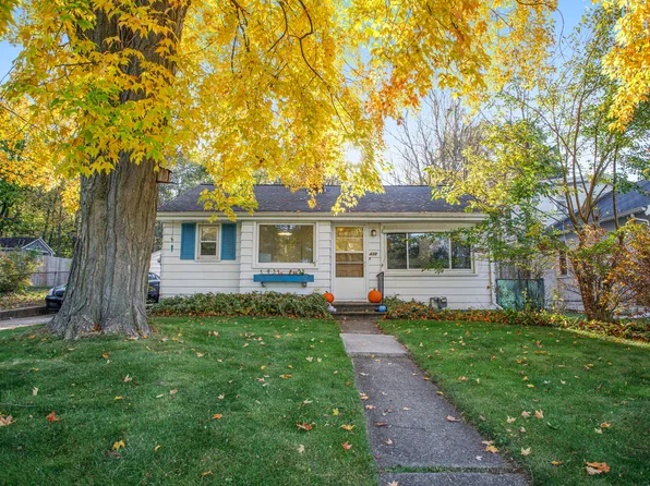 438 Elmhurst Ave, Parchment, MI 49004