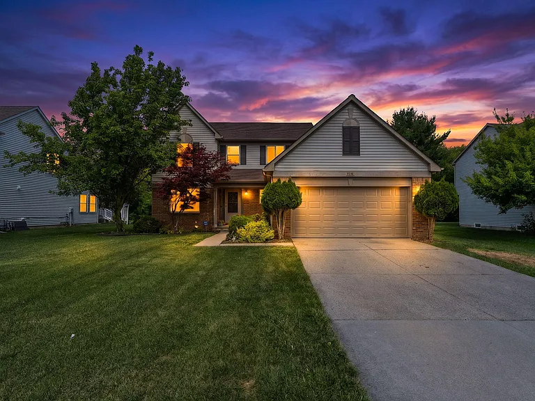 4141 Crystal Creek Dr — Photo 47