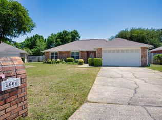 4506 S Bristol Ct, Niceville, FL 32578