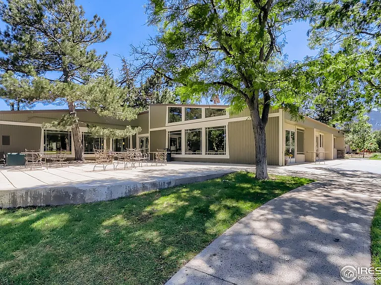 860 W Moorhead Cir #1G — Photo 13