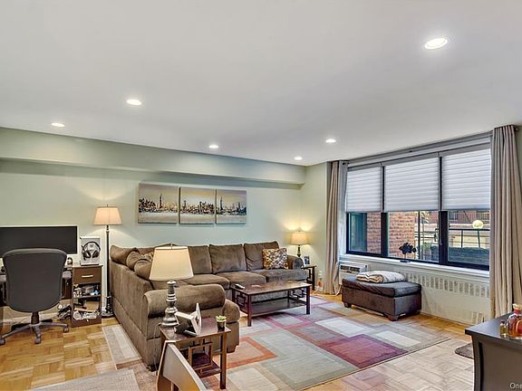 5th image of 119 S Highland Ave #1F
