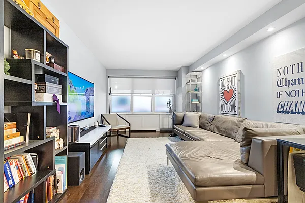 Sold by Compass | media 8
