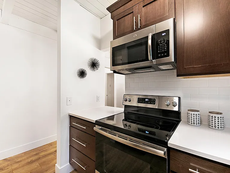 9014 Redmond Woodinville Rd NE — Photo 8