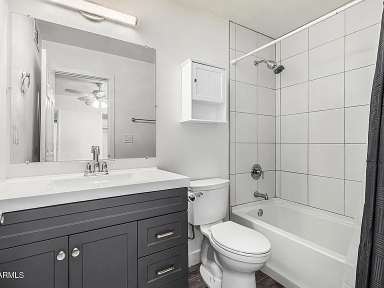 1213 E Riviera Dr — Photo 17