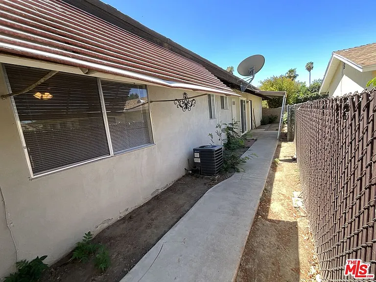 1440 Calhoun Ct #C — Photo 11