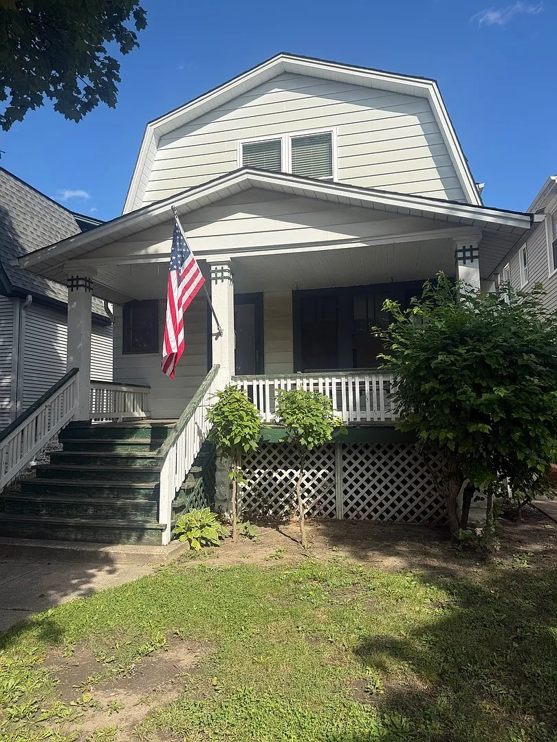 2 bed, 1000 sqft, $2,175 — Photo 1