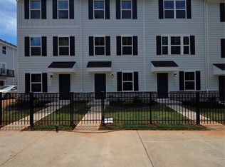 3251 Dannelly Towns Aly, Charlotte, NC 28208
