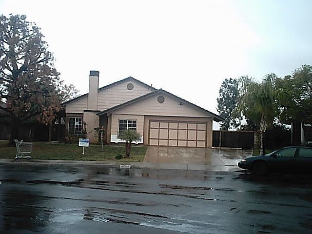 Courtesy of Lois Lauer Realty