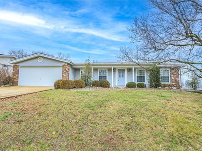 5015 Foxdale Dr, Saint Louis, MO, 63128