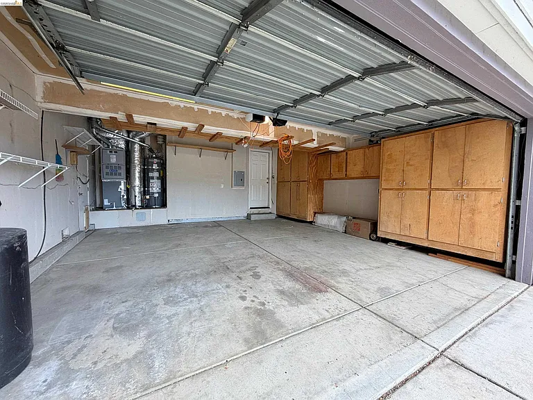 7 Goldmeadow Ct — Photo 11