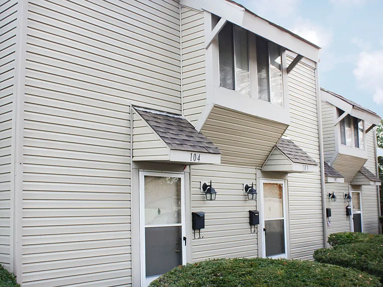 Concord Woods Apartments — Photo 44