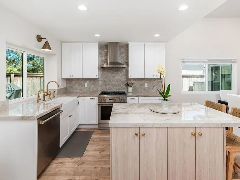 12831 Isocoma St — Photo 11