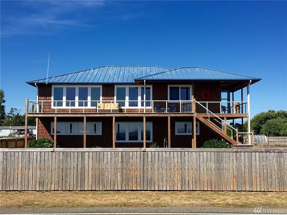 1st image of 3120 Kindred Ave