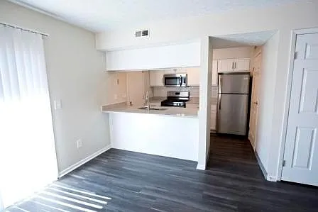 7800 Deercreek Rd — Photo 37
