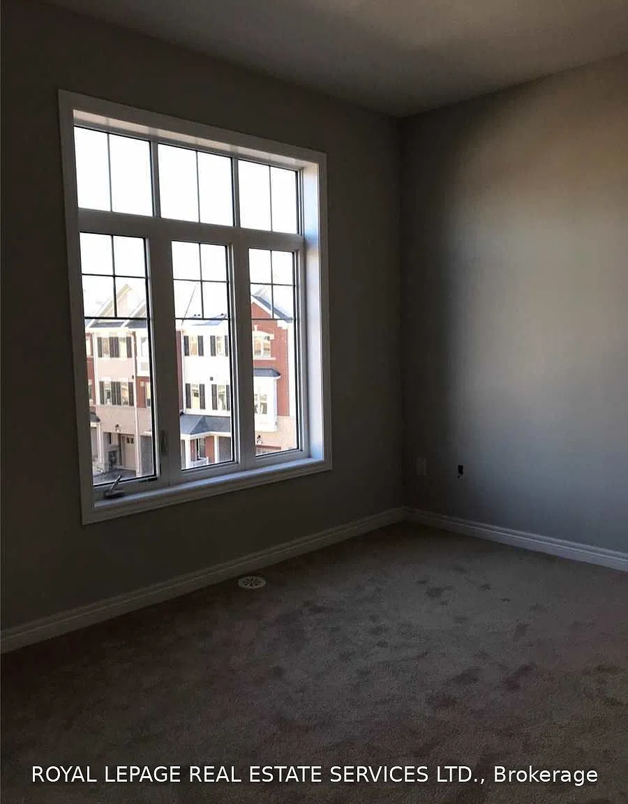 3 bed, $3,000 — Photo 4