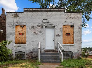 6303 Ella Ave, Saint Louis, MO 63133