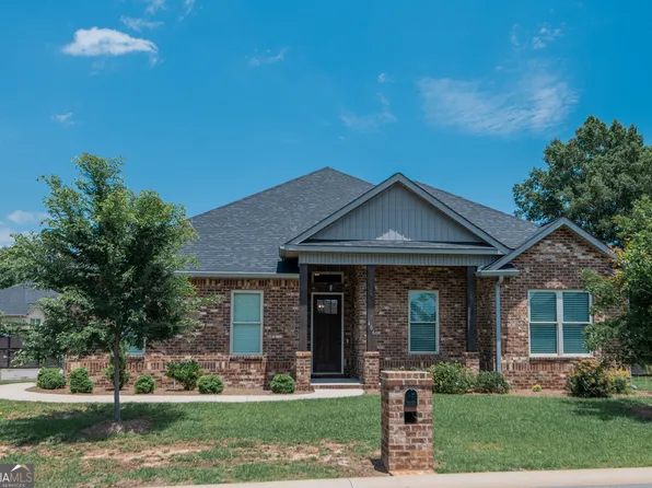 406 Clifton Rd, Perry, GA 31069