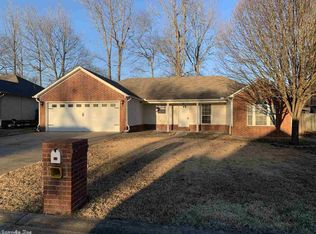 26 Stonehaven Dr, Cabot, AR 72023
