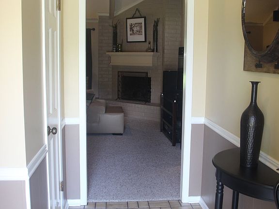 Front Entry Way