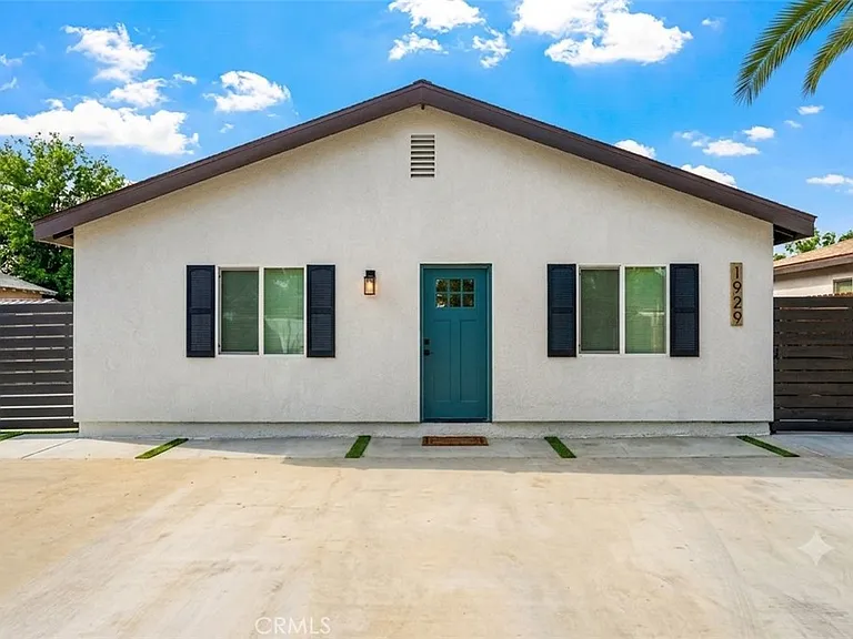 11920 Laurel Ave #A — Photo 1