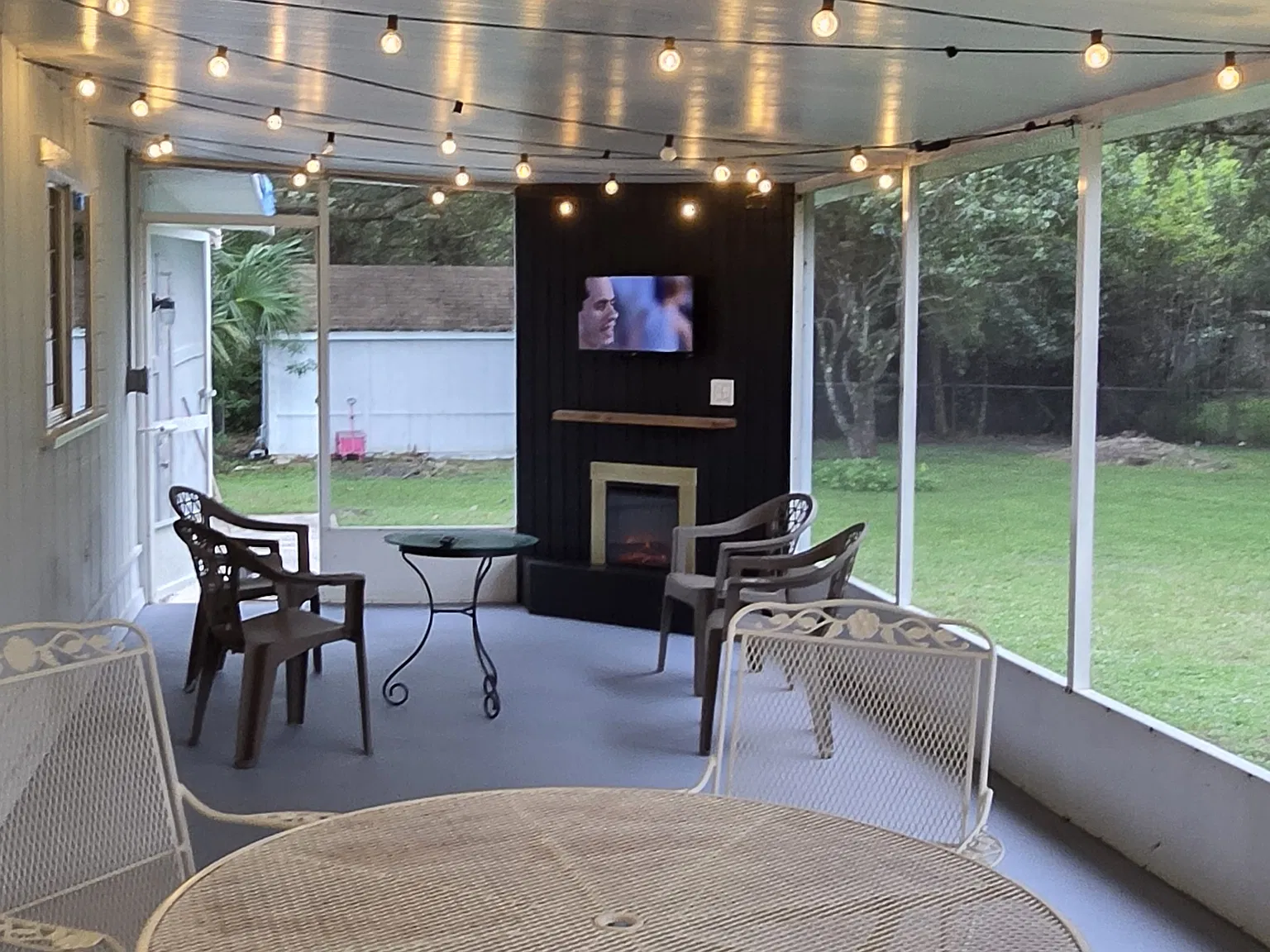 6 bed, 2609 sqft, $850 — Photo 4