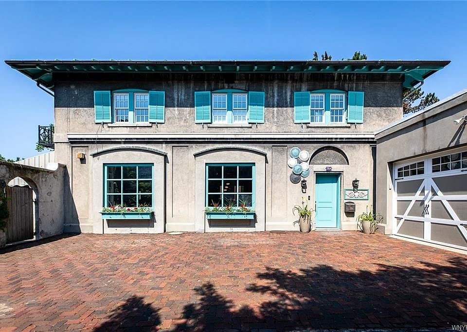 1st image of 764 Forest Ave