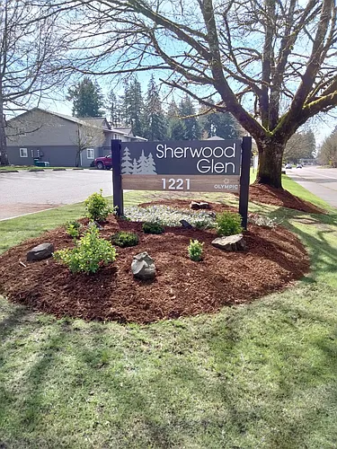 Sherwood Glen Photo 1