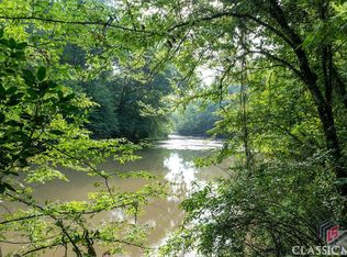 1041 Riverwalk Pt, Bishop, GA 30621