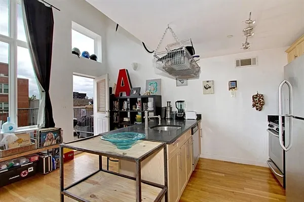 Rented by Corcoran | media 12