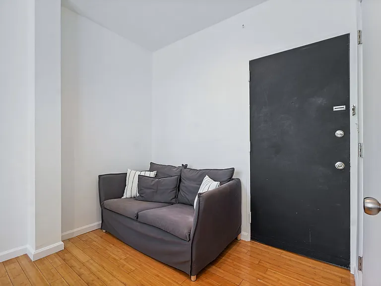 1822 15th St NW #303 — Photo 8