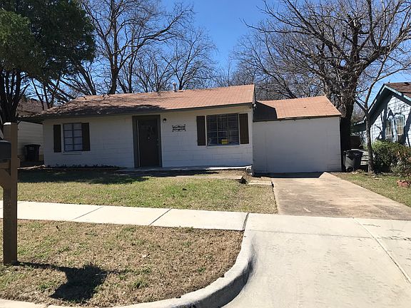 2nd image of 4412 Lubbock Ave