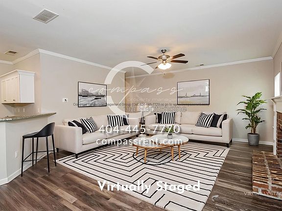 4th image of 101 Squarewood Ln