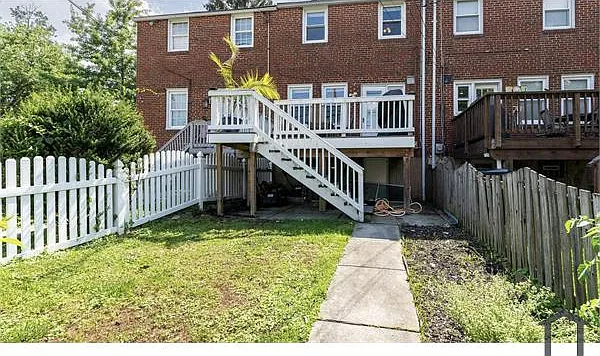 1606 Loch Ness Rd — Photo 19