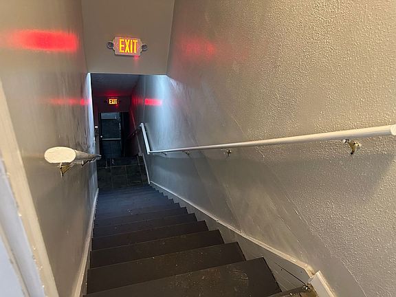 3rd image of 1017 Arctic Ave Unit A
