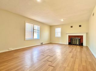 50 Oakdale Ave, Weston, MA 02493