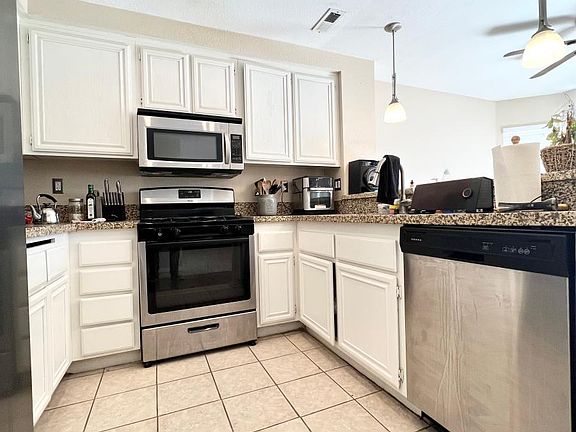 4th image of 24471 New Haven Dr #3