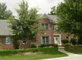 211 Garfield St, Geneva, IL 60134