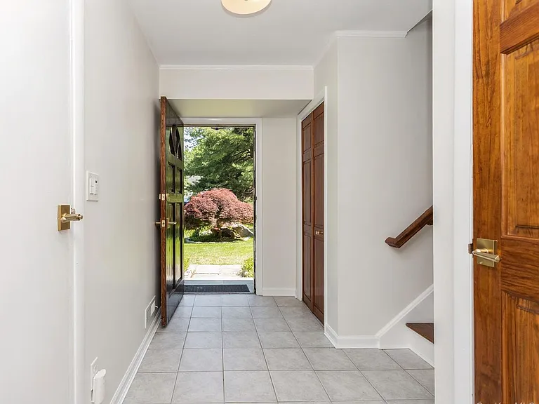 9 Marlene Ct — Photo 23