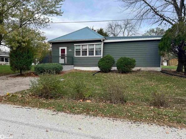 1541 Elm St, Hamilton, IL 62341