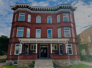 269 Douglas Ave APT 1, Elgin, IL 60120