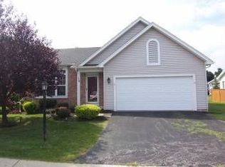 178 Lillian Ln #PVT, Rochester, NY 14616