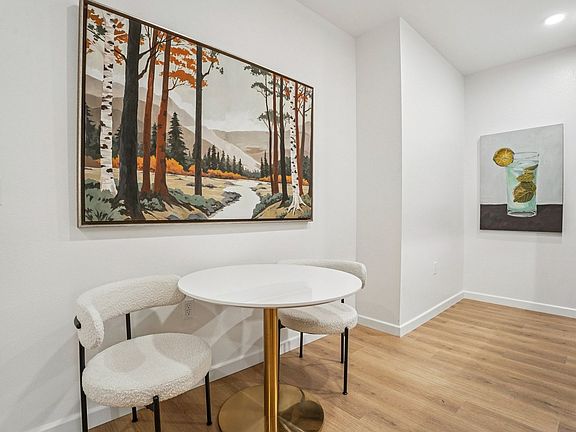 4th image of 8733 Reading Ave #401