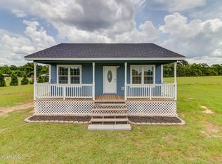 23 Lilliemae Ln, Poplarville, MS 39470