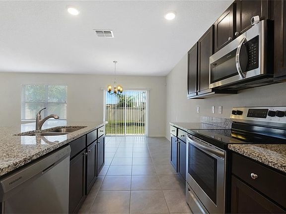4th image of 2435 White Lilly Dr