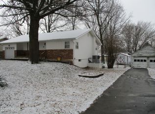 1312 Garrison Ave, Sarcoxie, MO 64862