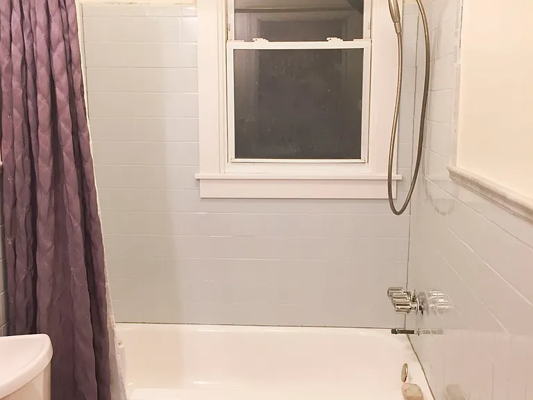 35 Q St NE — Photo 17